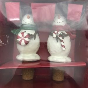 Peppermint Lane Set of Snoman Cork Bottle Stopper